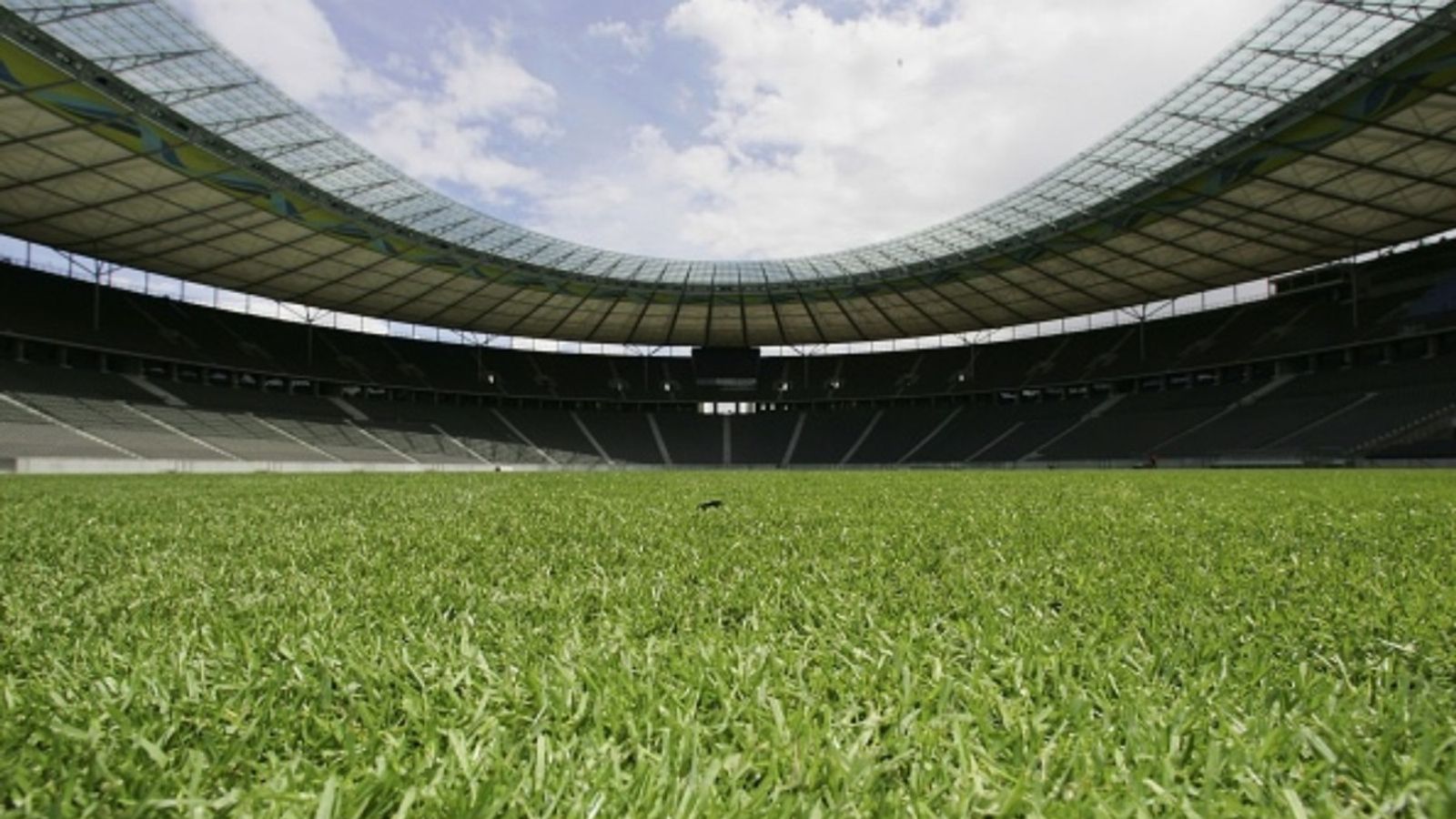 NFL commissioner reveals NFL planning to bring game to this country says, 'Working on it' NFL commissioner reveals NFL planning to bring game to this country says, 'Working on it'