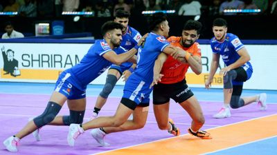 PKL 2024: Ajit Chouhan’s 18 points in vain as Haryan Steelers pull off stunning comeback on U Mumba, Patna Pirates pick thumping win over Gujarat Giants Still from Haryana Steelers and U Mumba match
