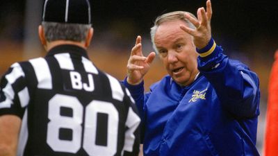 Former USC and LA Rams coach John Robinson passes away at 89 NFL, USC coach, Los Angeles Rams, John Robinson, Heisman Trophy, Rose Bowl, UNLV,