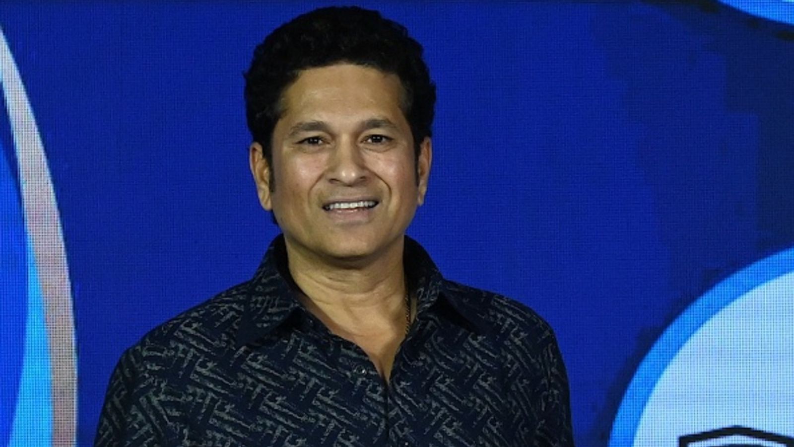 Ex-cricketer urges BCCI to appoint Sachin Tendulkar as India's batting consultant for Border-Gavaskar Trophy against Australia Ex-cricketer urges BCCI to appoint Sachin Tendulkar as India's batting consultant for Border-Gavaskar Trophy against Australia