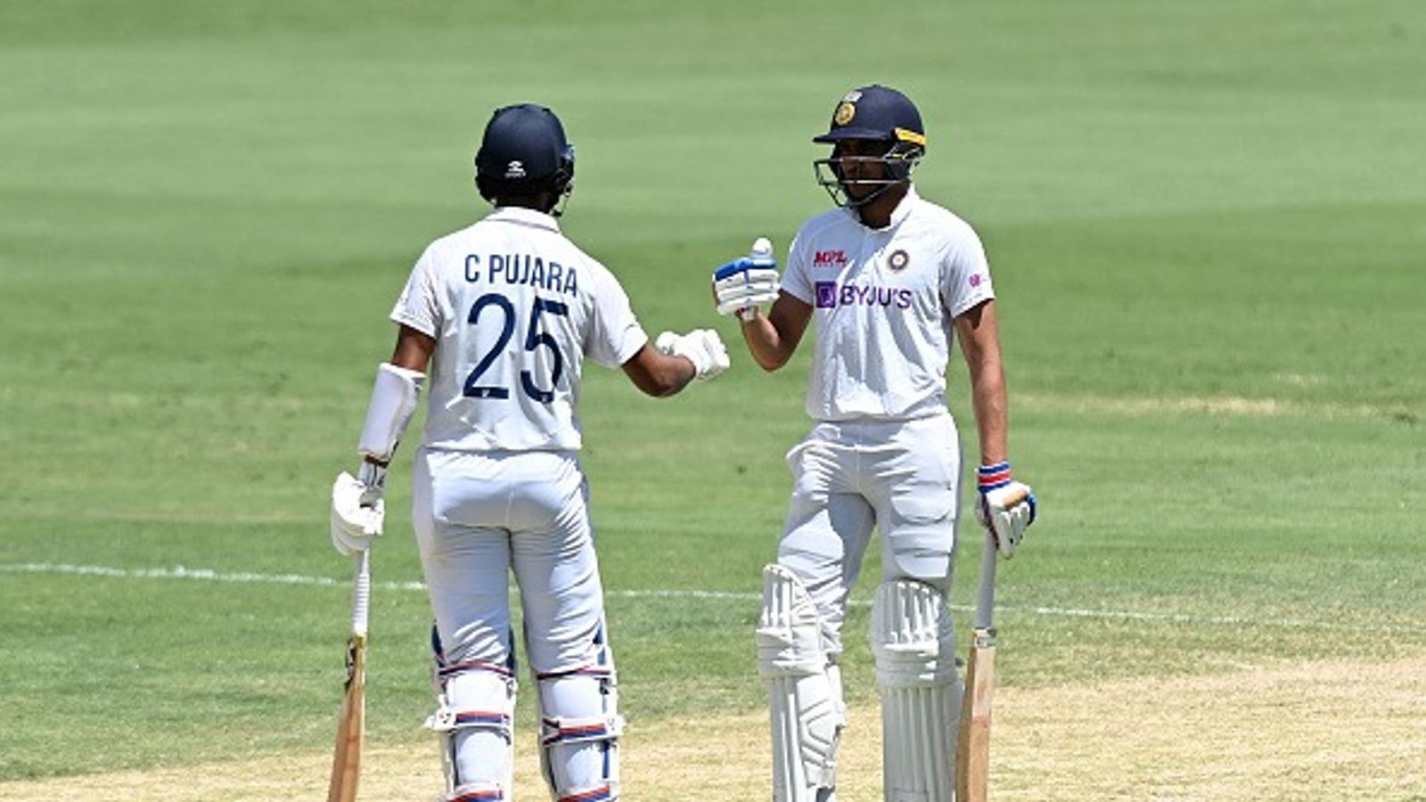 IND vs AUS: 'He needs to be clear about...' Cheteshwar Pujara advises Shubman Gill to 'back his style' in Border-Gavaskar Trophy 2024-25 IND vs AUS: 'He needs to be clear about...' Cheteshwar Pujara advises Shubman Gill to 'back his style' in Border-Gavaskar Trophy 2024-25