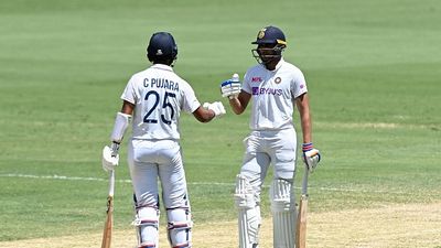IND vs AUS: 'He needs to be clear about...' Cheteshwar Pujara advises Shubman Gill to 'back his style' in Border-Gavaskar Trophy 2024-25 Cheteshwar Pujara and Shubman Gill