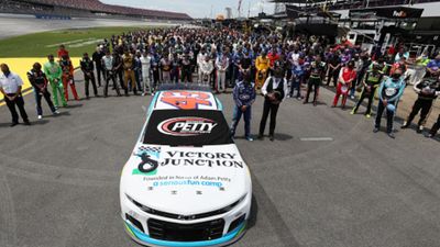 How Is NASCAR Purse Money Allocated Among Teams? know from an NASCAR insider All NASCAR teams in the frame