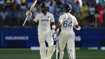 IND vs AUS: KL Rahul creates big record, equals Virender Sehwag's rare feat during Perth Test  Yashasvi Jaiswal and KL Rahul in frame