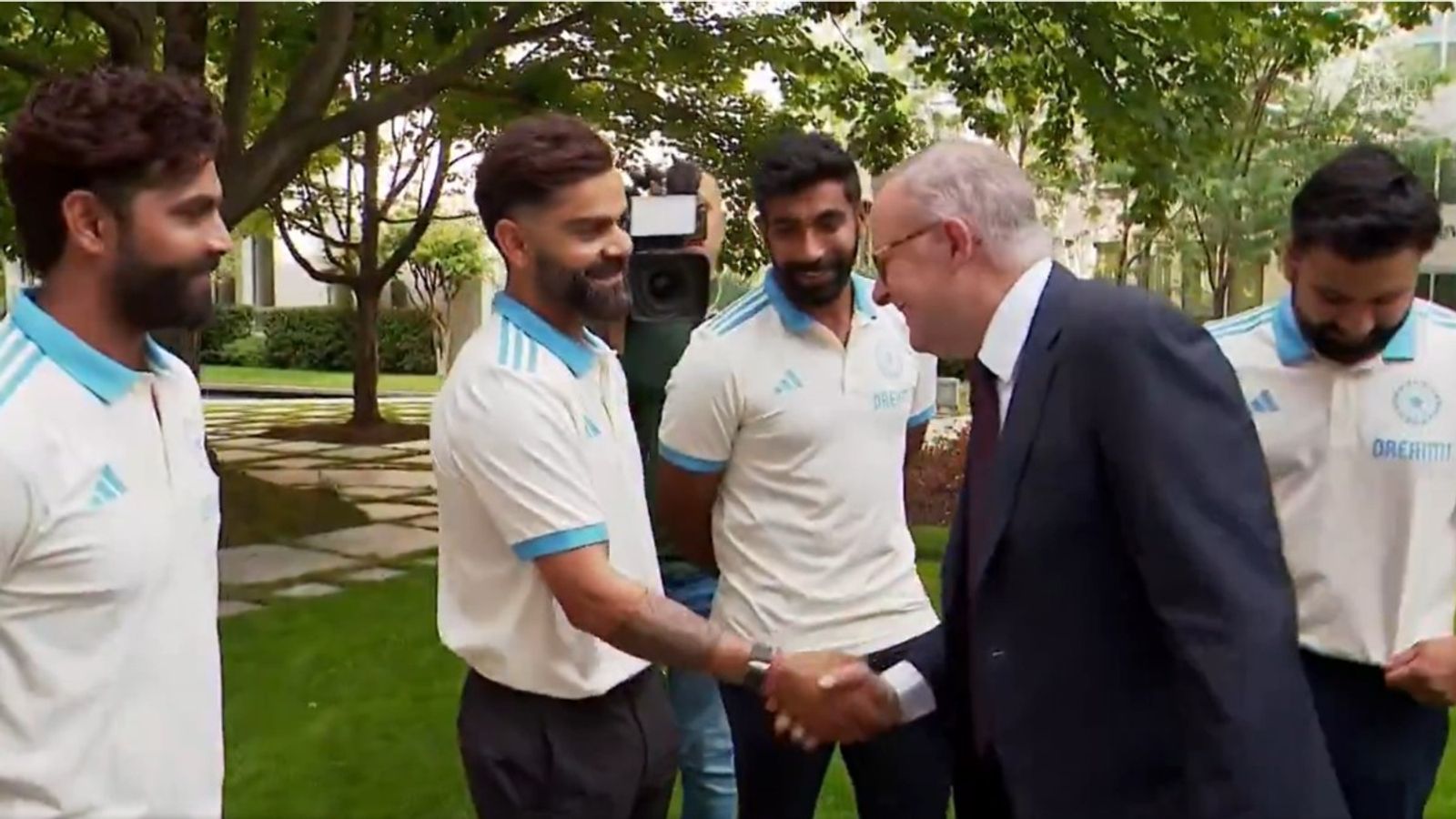 WATCH: 'Always gotta add some...' Virat Kohli's witty response on Perth century to Australia PM goes viral Australia PM with India squad