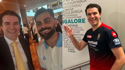 Australian minister who is also Virat Kohli fan gives wholesome reaction after meeting Indian superstar Tim Watts meets Virat Kohli