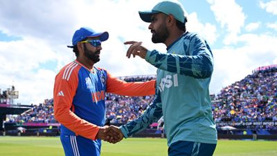 'Top priority is the safety of the players..': BCCI vice-president makes big remark hours before ICC meeting to finalise Champions Trophy schedule Rohit Sharma and Babar Azam in frame