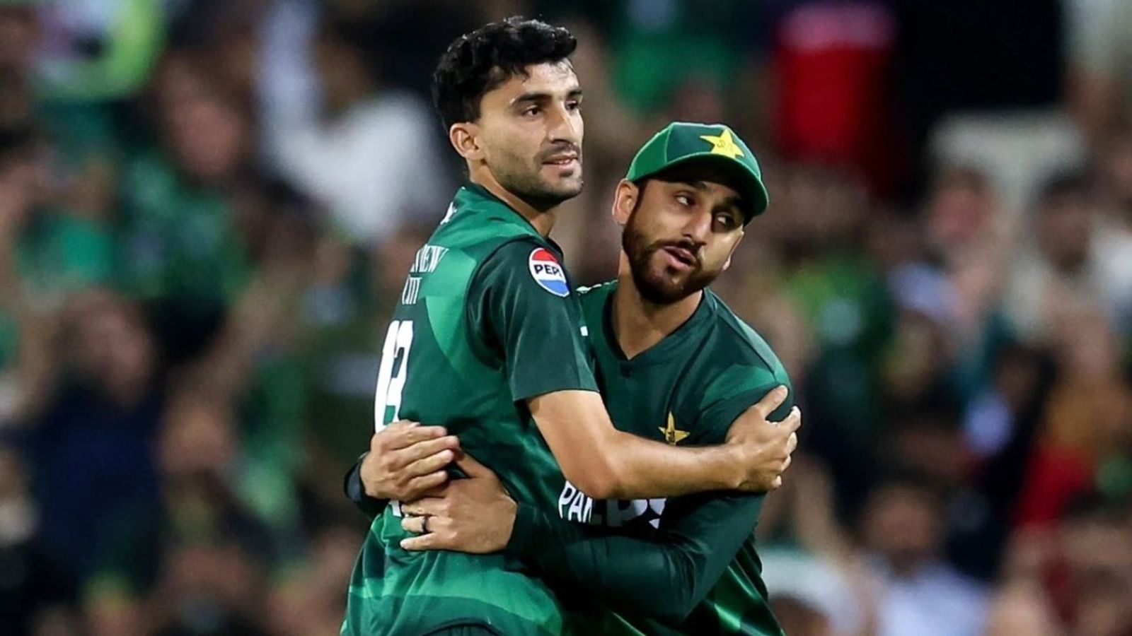 Pakistan clinch T20I series with commanding 2-0 lead as Sufiyan Muqeem shines with a match-winning fifer against Zimbabwe Pakistan clinch T20I series with commanding 2-0 lead as Sufiyan Muqeem shines with a match-winning fifer against Zimbabwe