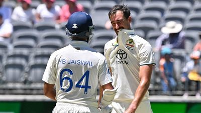 Mitchell Starc finally reacts to Yashasvi Jaiswal's 'bowling too slow' sledge during Perth Test, says 'I didn't actually...' Australia's Mitchell Starc and India's Yashasvi Jaiswal in frame