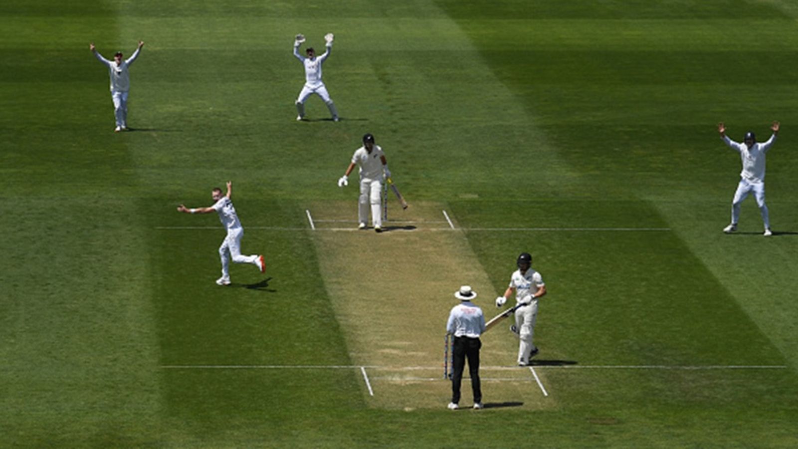 Watch: Gus Atkinson floors New Zealand with maiden Test hat-trick, becomes first bowler to achieve this feat in Wellington Gus Atkinson (2nd L) traps Tim Southee of New Zealand lbw and completes a hat-trick during day two of the second Test match of the series at Basin Reserve on December 07, 2024 in Wellington.