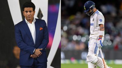 'More about battle between your ears...scrambled any sense': Adam Gilchrist's 'Sachin Tendulkar' mantra for Virat Kohli after Adelaide failure Sachin Tendulkar and Virat Kohli in frame