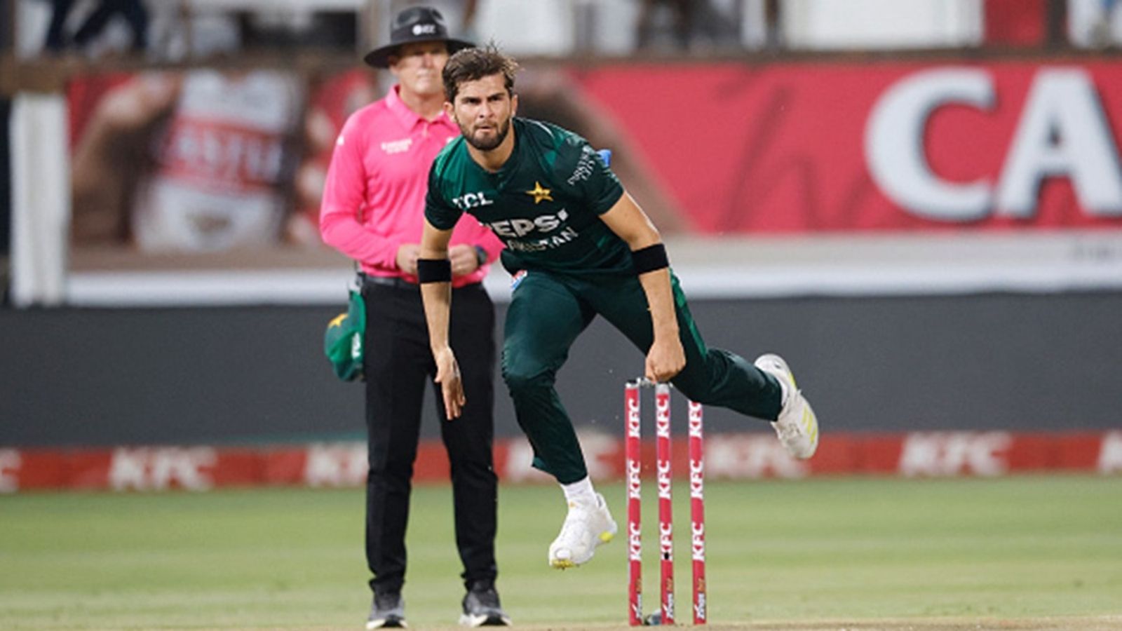 Shaheen Afridi breaks Tim Southee's record to become youngest bowler to achieve this feat in all three formats Pakistan's Shaheen Shah Afridi delivers a ball during the first T20I at the Kingsmead stadium in Durban on December 10, 2024.