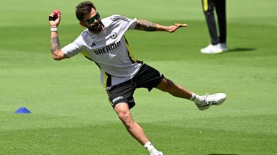 Sunil Gavaskar backs Virat Kohli to smash century in Gabba Test, also highlights how it can be a historic incentive Virat Kohli in frame