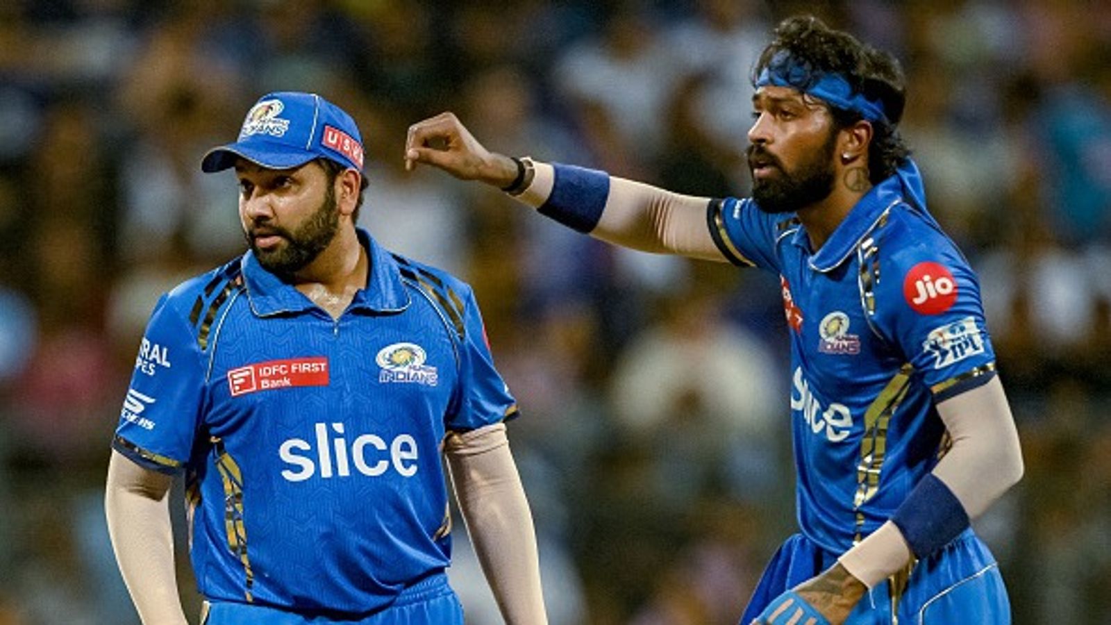 Mumbai Indians' masterstroke for IPL 2025, hand 2-time World Cup-winning coach key responsibility as their coaching staff undergoes massive revamp Mumbai Indians' captain Hardik Pandya (R) and former skipper Rohit Sharma in frame