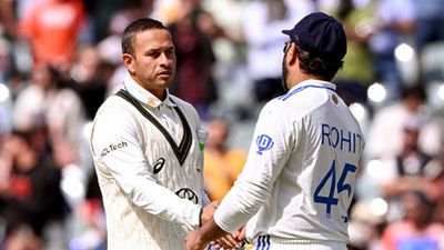 Former Australian cricketer wants this 37-year-old batter to retire, says 'I just don't like it when players try and hang on that little bit longer' Rohit Sharma, Usman Khawaja