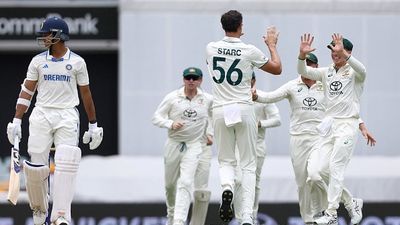 Livid Sunil Gavaskar tears into Yashasvi Jaiswal for his shot selection on Day 3 of IND vs AUS 3rd Test, says 'Your job for that one hour was to...' Australia's bowler Mitchell Starc (C) celebrates the wicket of India's Yashasvi Jaiswal (L) during Day 3 of the third Test at Gabba