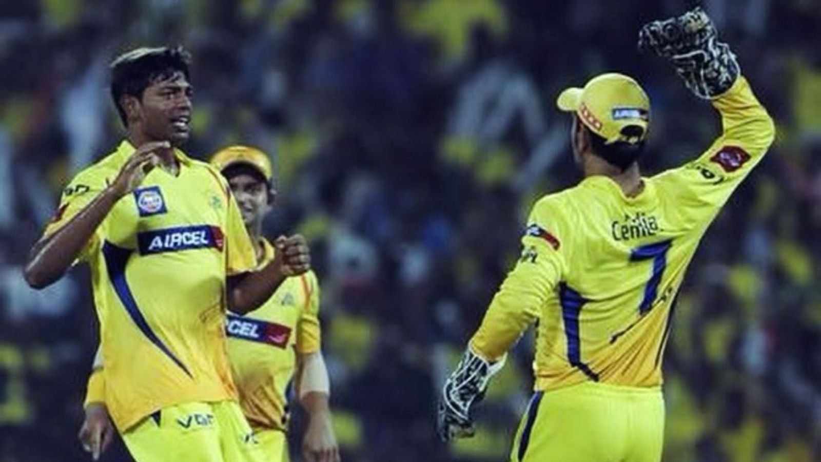 Former CSK player announces sudden retirement ahead of IPL 2025, wants to play foreign T20 leagues Former CSK bowler Ankit Rajpoot along with MS Dhoni in this frame