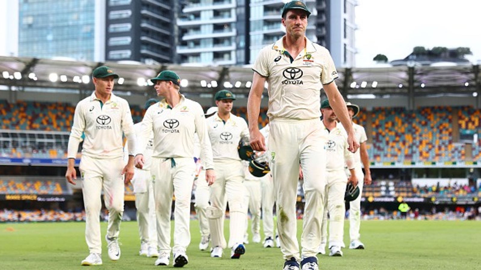 How can Pat Cummins still create follow-on like situation on Day 5 to win Gabba Test? Check the rule that Australian captain might consider using Pat Cummins and Australian cricket team in frame