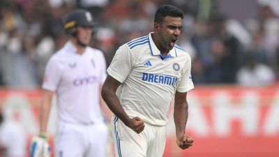 Virat Kohli to Ravi Shastri: Cricketing fraternity reacts as spin wizard Ravichandran Ashwin announces retirement from international cricket Ravichandran Ashwin