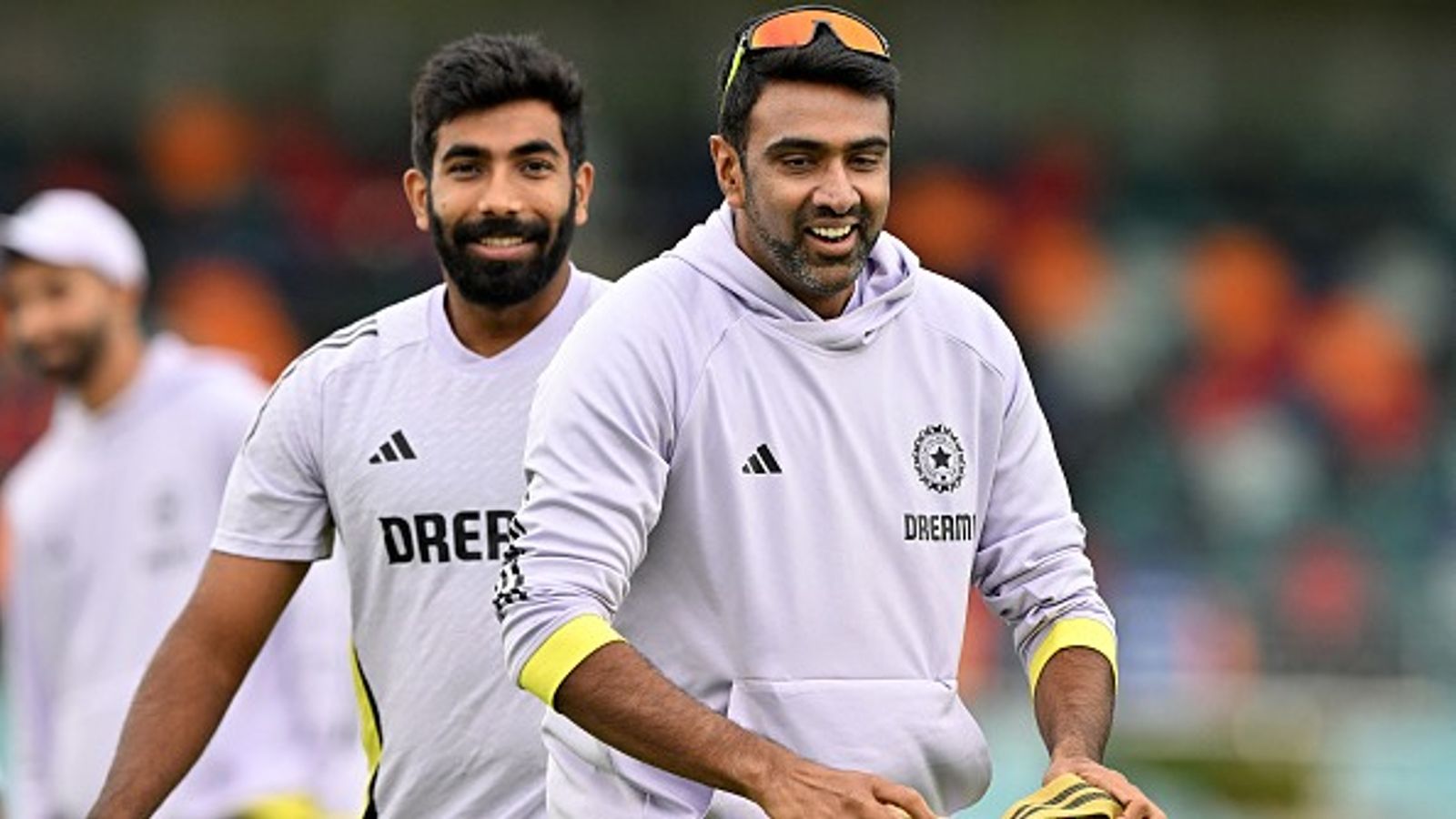 Jasprit Bumrah surpassed Ravichandran Ashwin on his retirement day, breaks this big record from legendary all-rounder during Gabba Test Jasprit Bumrah and Ravichandran Ashwin in frame