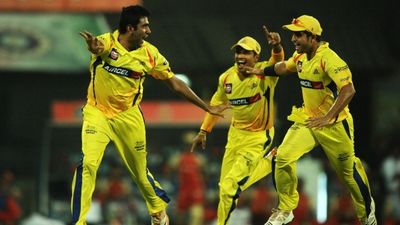 MS Dhoni's ex-CSK teammate believes Ravichandran Ashwin retired after Washington Sundar was played before him, says 'wasn't treated...what he must have gone through' Ravichandran Ashwin, Subramaniam Badrinath, and Suresh Raina in frame