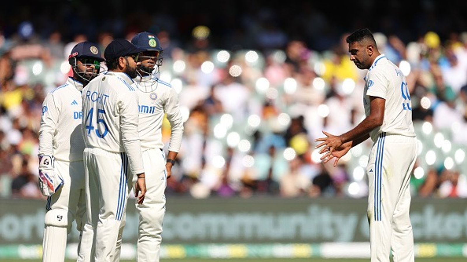 'Peace out folks...': Ravichandran Ashwin clears air about his speculative 'good leaders' social media post after Rohit Sharma-led India lost Boxing Day Test R. Ashwin along with Rohit Sharma, Yashasvi Jaiswal and Rishabh Pant