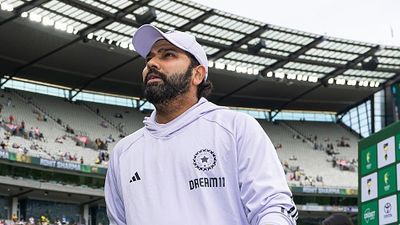 'It's understandable because as a cricketer...': Ex-Australia coach hints Rohit Sharma's retirement after India lost 4th Test against Australia Rohit Sharma