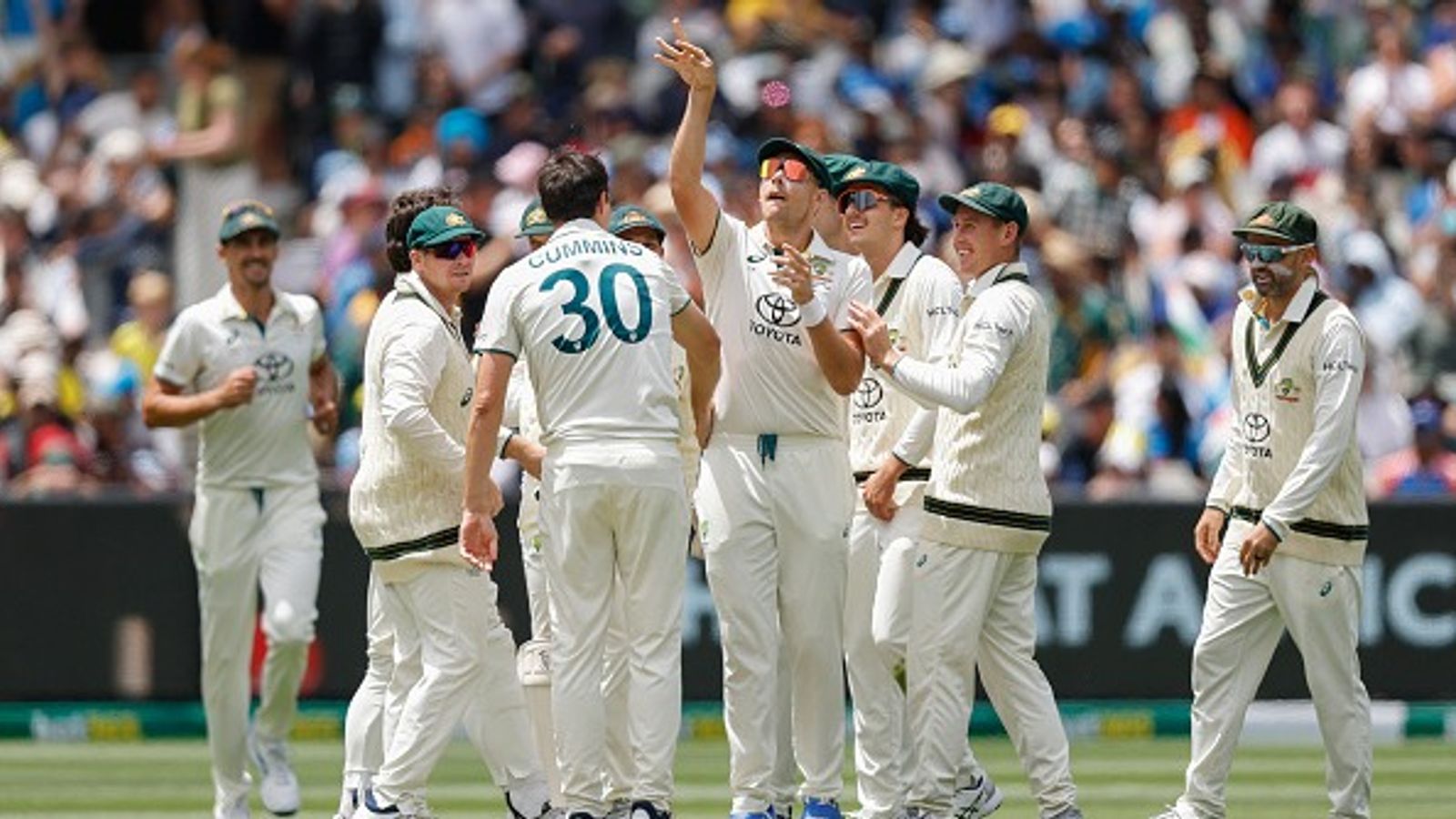 Australian head coach hints two big changes for Sydney Test after MCG win, gives stunning update on Mitchell Starc injury Australian cricket team in frame