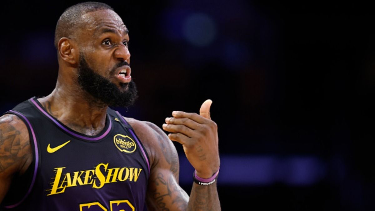 NBA Friday Night: How to Watch Hawks vs. Lakers, Spurs vs. Nuggets, and Celtics vs. Rockets Today