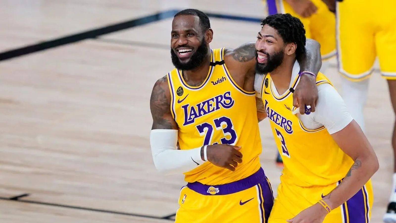 Anthony Davis Takes a Playful Jibe at LeBron James After Lakers Teammate Went Past Michael Jordan In Recording Most 30-Point Games, 'It bothers me' Anthony Davis Takes a Playful Jibe at LeBron James After Lakers Teammate Went Past Michael Jordan In Recording Most 30-Point Games, 'It bothers me'