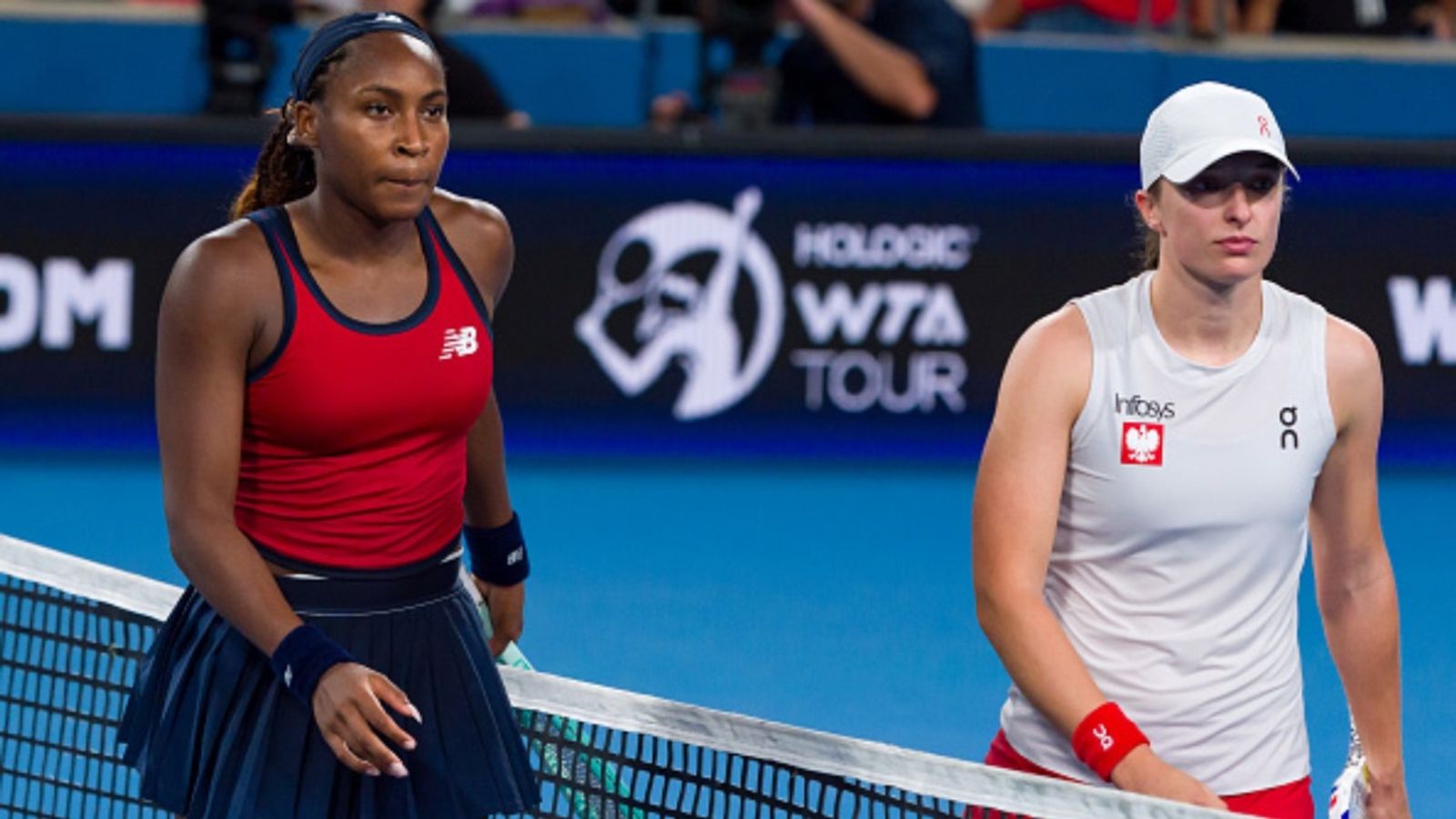 "Iga Swiatek is a sore loser," Fans express outrage at the five-time Grand Slam champion for her disrespect towards Coco Gauff Iga Swiatek and Coco Gauff in the frame