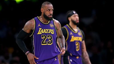 'The Lakers stink, plain and simple': NBA Legend Charles Barkley Blasts LeBron James' Lakers Following Poor Show Against Doncic Less Dallas Mavericks LeBron James in the frame.