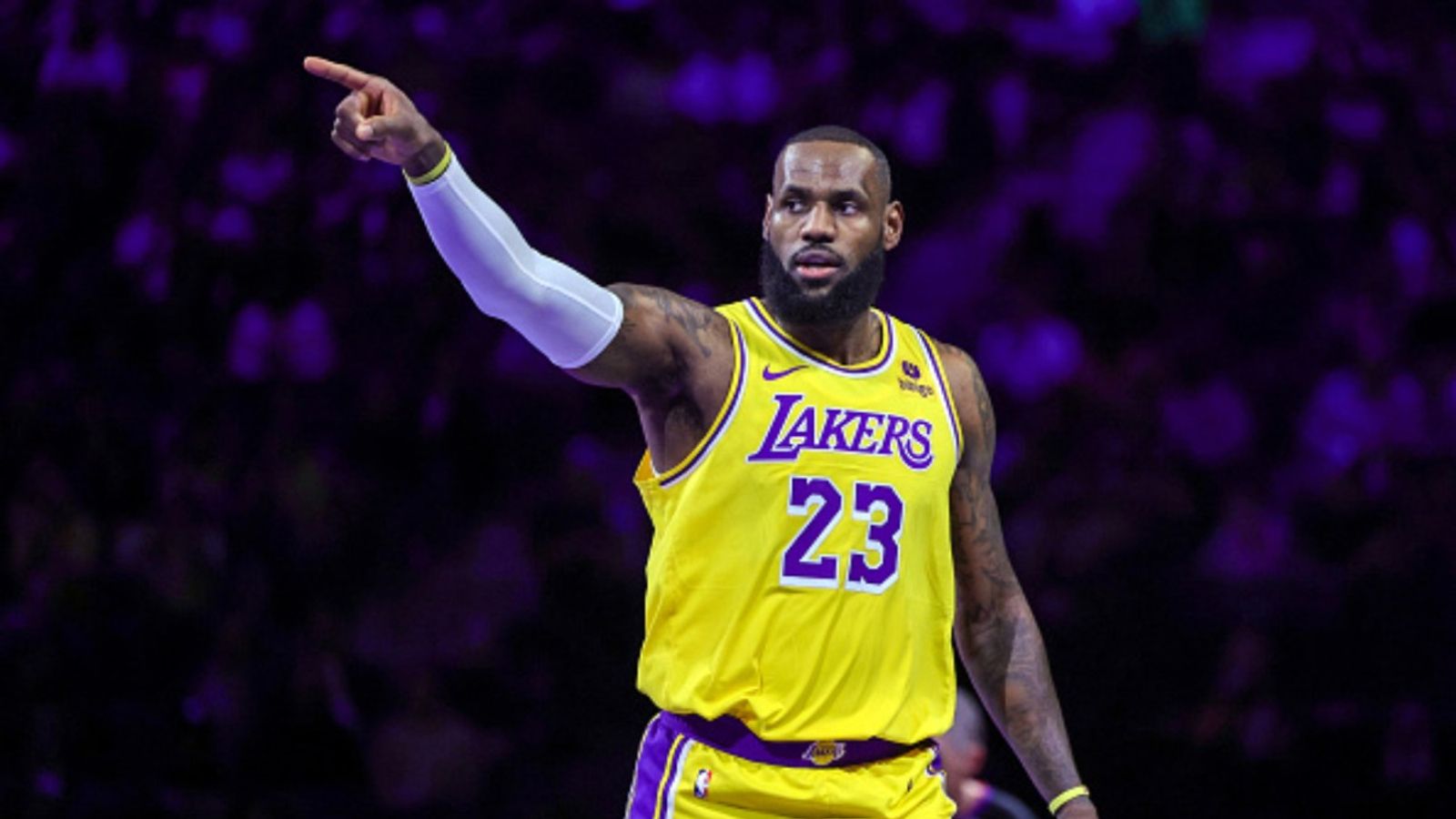 LeBron James Trade : Lakers to reportedly cut ties with LeBron James via trade to this Team, know here as Analyst predicts biggest NBA trade ever LeBron James in the frame