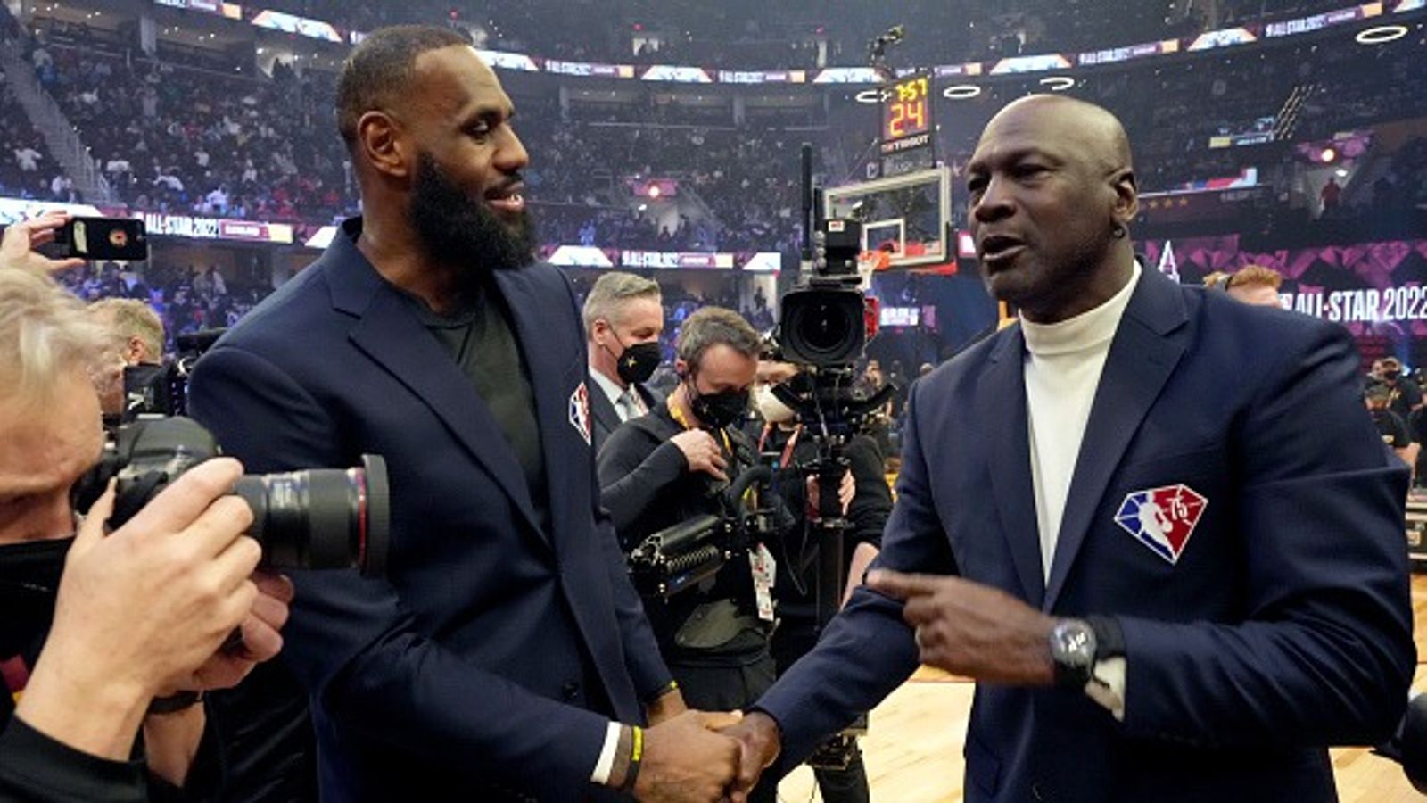 Two-Time NBA All-Star Keeps LeBron James Third In The Pecking Order Behind Michael Jordan and Kobe Bryant, 'Let’s not make no mistake' LeBron James and Michael Jordan in the frame.
