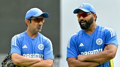 England legend 'available' to join Gautam Gambhir-led coaching staff as batting coach Gautam Gambhir and Rohit Sharma