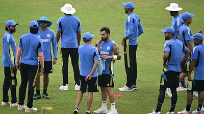 EXCLUSIVE: BCCI tightens grip on Indian cricketers with bold policy on domestic cricket, drops strict rules for selection; Know everything here India's head coach Gautam Gambhir (center L) speaks with Virat Kohli during team's practice session