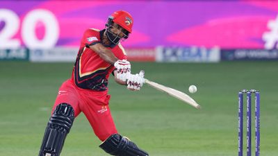 Fakhar Zaman's destructive batting guides Desert Vipers to a five-wicket win against MI Emirates in Dubai Fakhar Zaman in action during ILT20