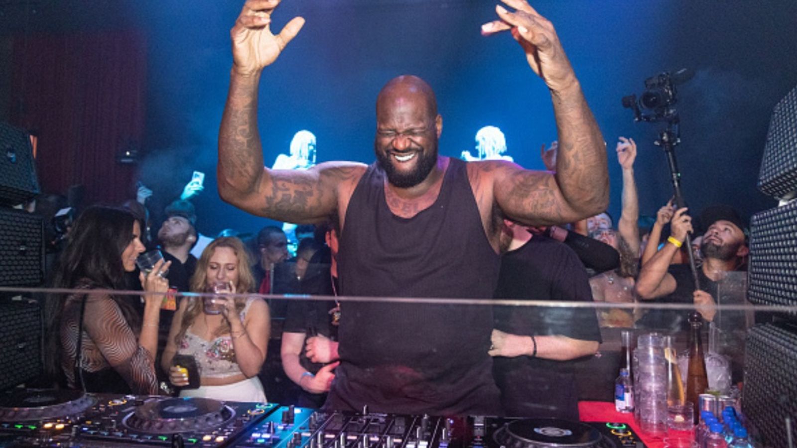 How Shaquille O'Neal built a platinum Hip-Hop legacy alongside his NBA career How Shaquille O'Neal built a platinum Hip-Hop legacy alongside his NBA career