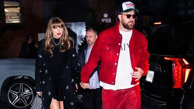 Taylor Swift's Secret Game Day Ritual with Travis Kelce Exposed by Former Chiefs Cheerleader; Know the details Taylor Swift and Travis Kelce in the frame.