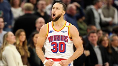 NBA Veteran shares his two cents on Stephen Curry leaving Warriors Stephen Curry in the frame