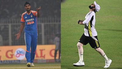 'Just wait for a few more days...': Arshdeep Singh's massive revelation on Mohammed Shami's fresh injury concerns after first T20I against England Arshdeep Singh and Mohammed Shami