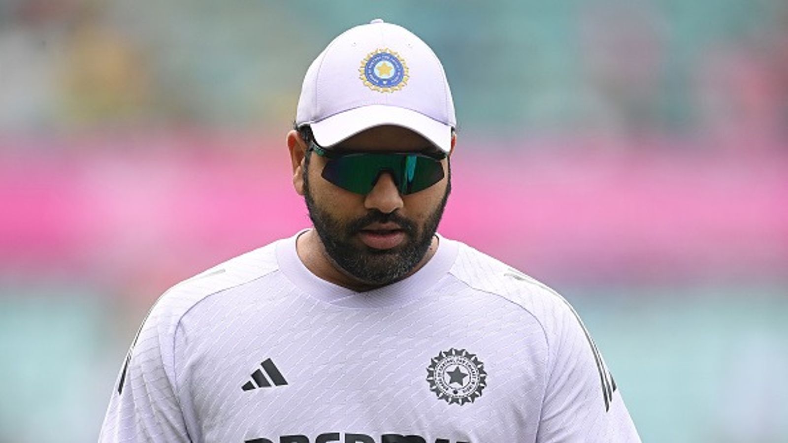 Jammu and Kashmir pacer Umar Nazir reveals reason for not celebrating Rohit Sharma's wicket in Ranji Trophy match against Mumbai, says 'first thought in my mind...don't look at the stature' Jammu and Kashmir pacer Umar Nazir reveals reason for not celebrating Rohit Sharma's wicket in Ranji Trophy match against Mumbai, says 'first thought in my mind...don't look at the stature'