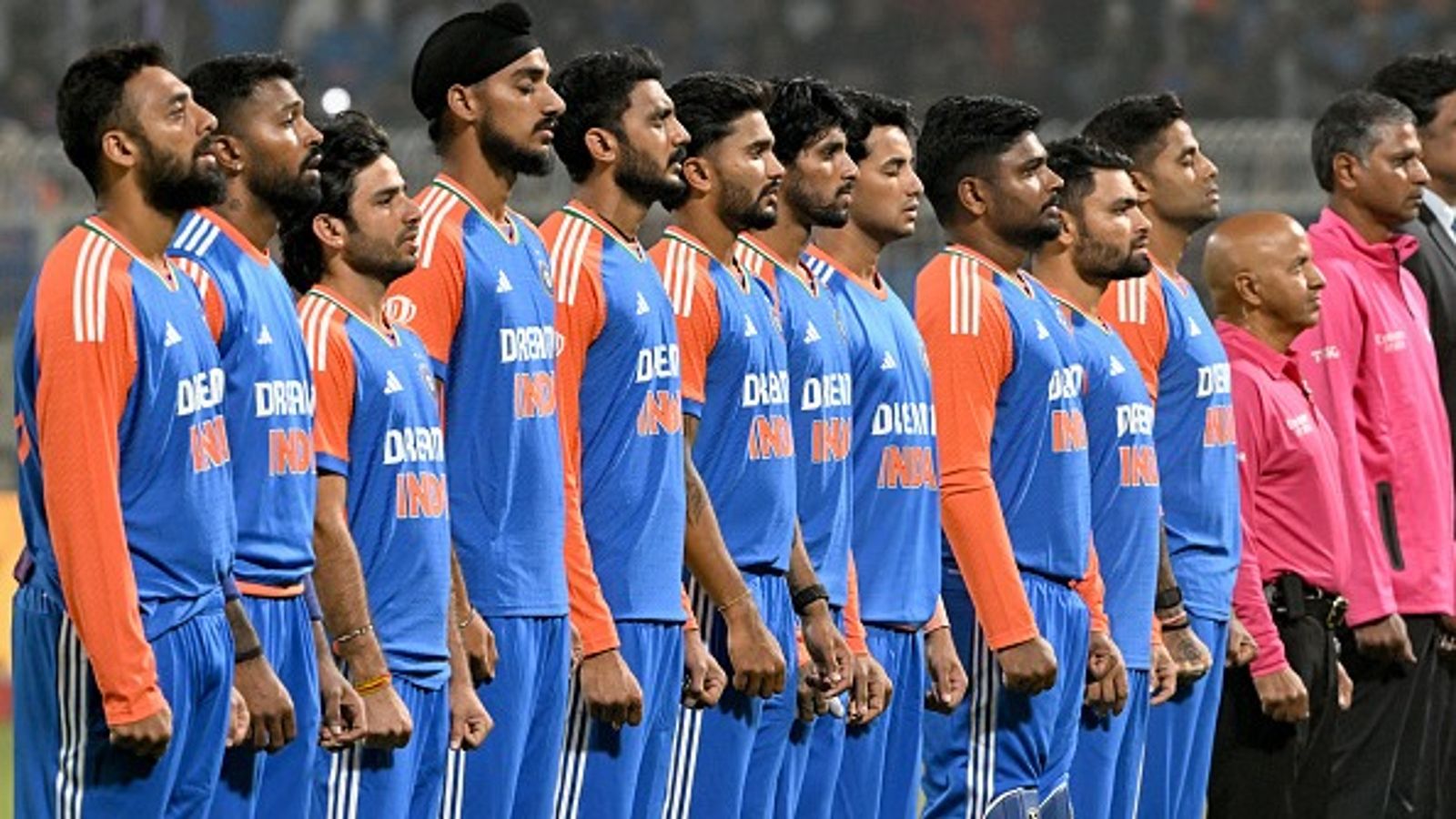 India star gives massive injury scare after twisting ankle, doubtful for Chennai T20I Indian team in frame