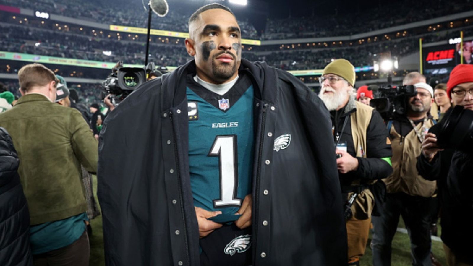 Six time NBA champion Michael Jordan's daughter send support to Eagles quarterback after reaching Super Bowl Jalen Hurts in the frame