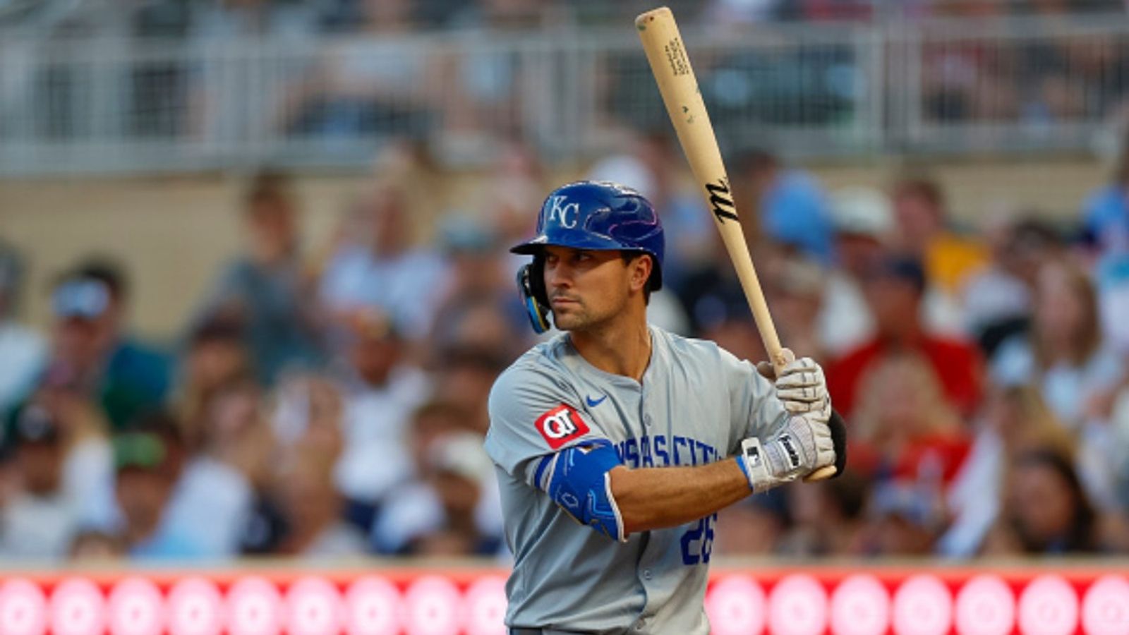 Details of Adam Frazier's one year deal with the Pittsburgh Pirates Adam Frazier signs with the Pittsburgh Pirates (via Getty)