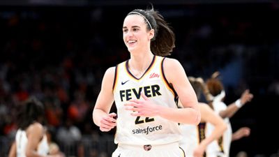 Caitlin Clark Won't Follow the Footsteps of Sabrina Ionescu, Shocks Fans with Unexpected Choice About WNBA Pre Season Caitlin Clark in the frame