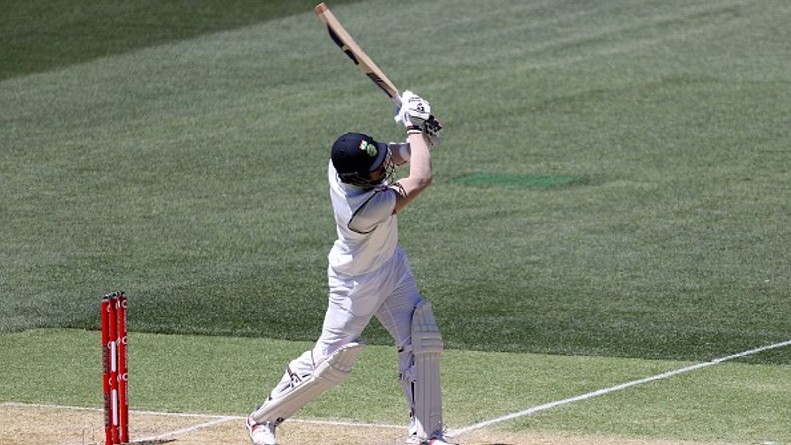 India's star, with 16000-plus runs, announces retirement from all forms of cricket, posts heartfelt note after playing last Ranji Trophy match India's star wicketkeeper-batter Wriddhiman Saha in frame