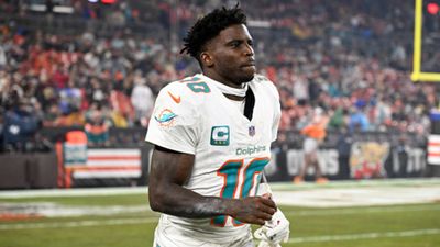 Tyreek Hill drops major hint on his Dolphins future, says ‘I don't want to....' SportsTak
