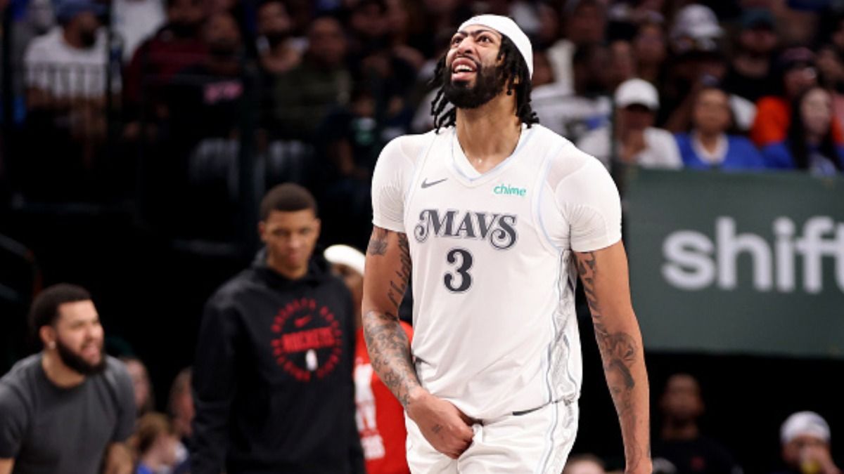 Anthony Davis to miss several weeks after Adductor Injury in Mavericks debut Anthony Davis to miss several weeks after Adductor Injury in Mavericks debut