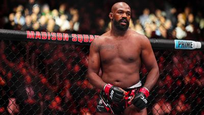 'He hit Jon with that spinning back kick': Former UFC Champion Reveals the Name of the Fighter Who Dropped MMA GOAT Jon Jones to the Floor SportsTak